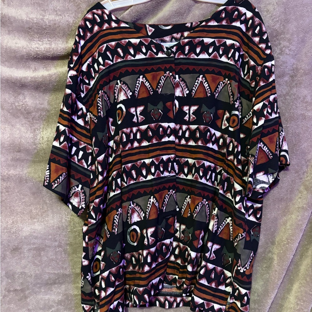 Geometric Patterned Women's Blouse
